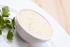 Salsa de ajo y parmesano