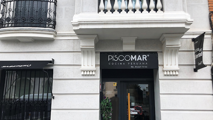 Piscomar by Jhosef Arias